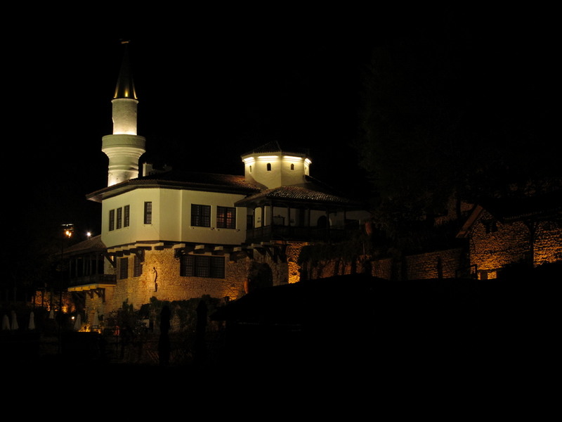castelul reginei Maria noaptea