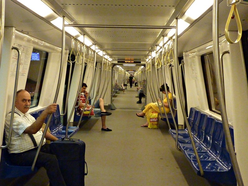 in-metrou