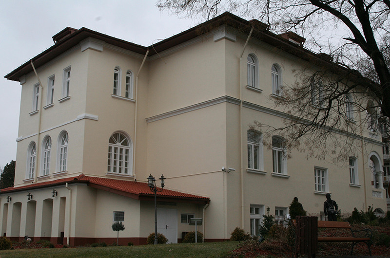 Palatul Golescu