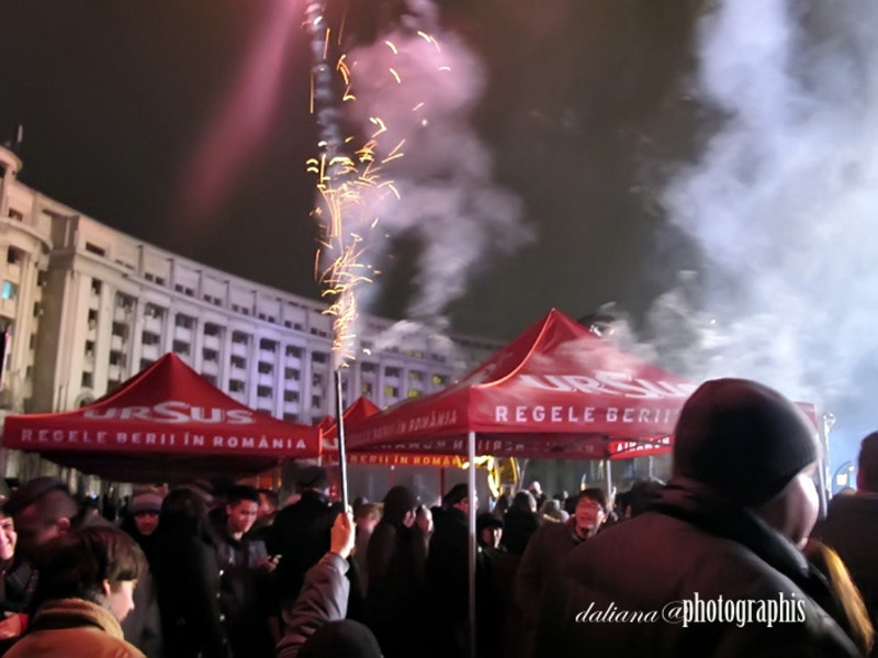 bucharest-happy-new-year-revelion-2014-piata-constitutiei